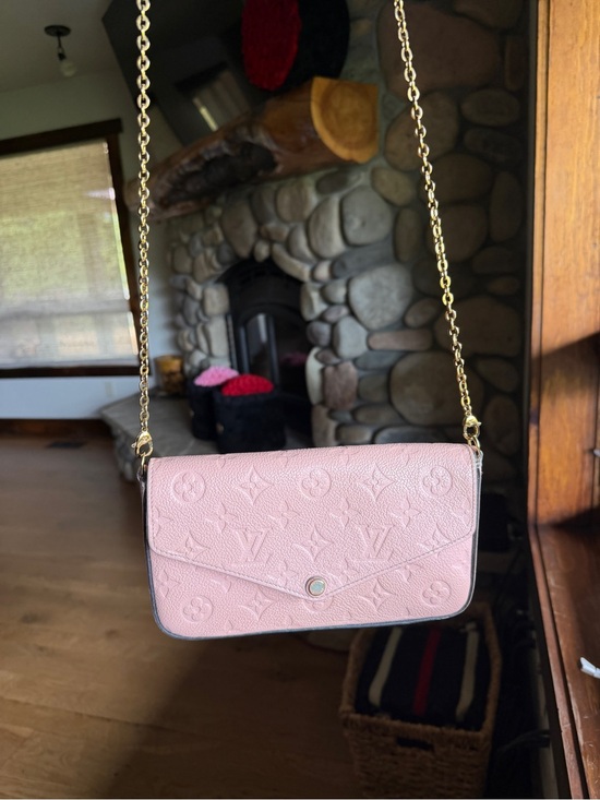 Louis Vuitton Handbags - Louis Vuitton Pochette Félicie